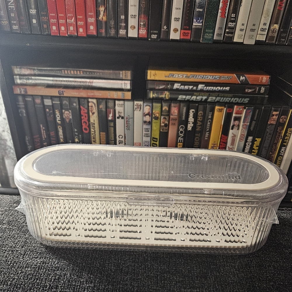 Clear Makeup Brush Holder - Picture 4 of 5